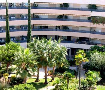 Hotel Holiday Inn Nice Port Saint Laurent 5